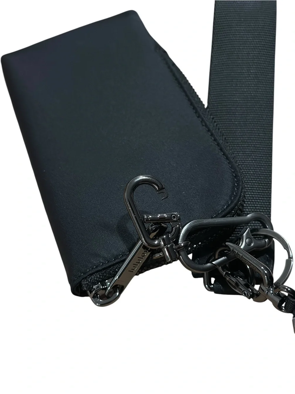 NWOT Lululemon Athletica Black Wristlet Tech Pouch Set for Men